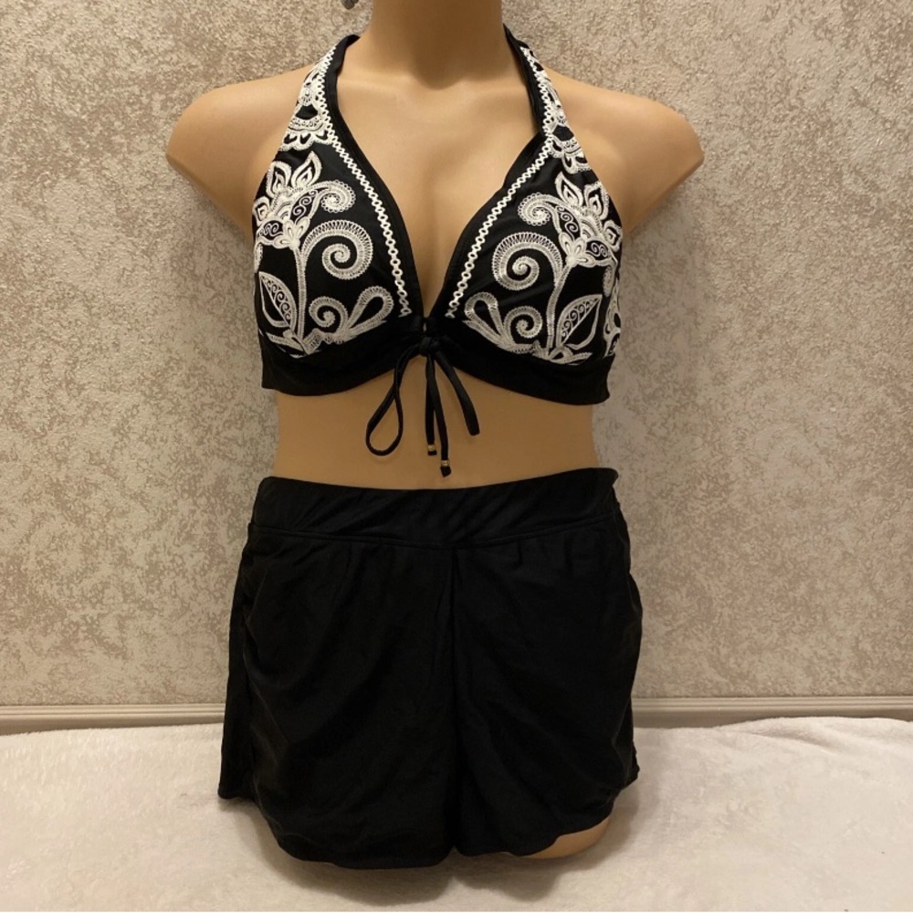 Time and Tru Black and White Mosaic Bikini Set